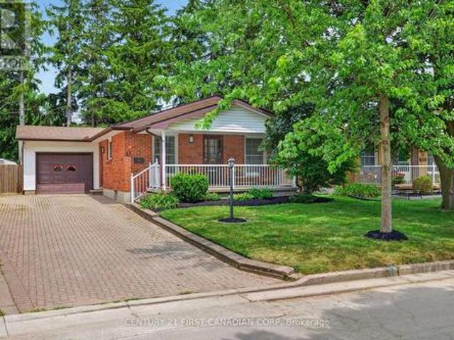 11 Cornell Crescent, London East I, ON, N5V 1N2 house for sale | Listing ID X13556 | Royal LePage