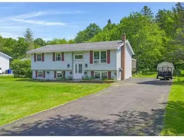 11 Country Cres, Quispamsis, NB, E2E 1T3 house for sale Lis.