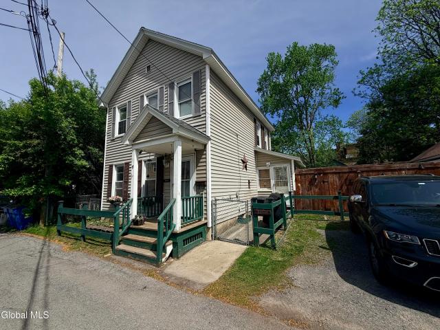 11 Court Street