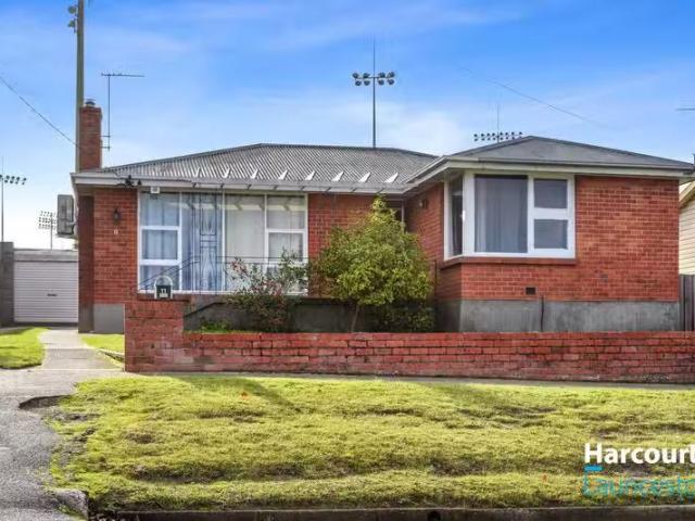 11 Clark Street, MOWBRAY, TAS 7248 House for Rent