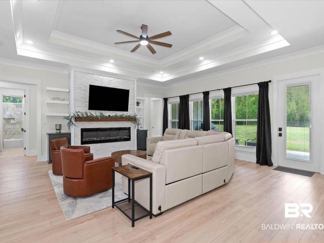 11 Creax Road