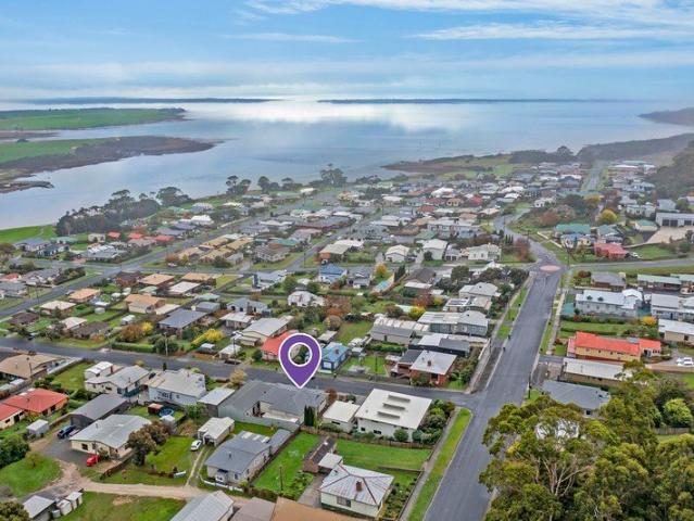 11 David Street, Great Loccation & When you are not ready for a UNIT