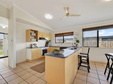 11 Daytona Drive Kirwan, QLD 4817