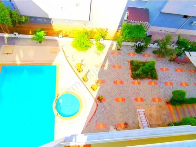 1+1 Denize Ve Her Yere Çok Yakın Merkezi Yerde Kiralık 1+1