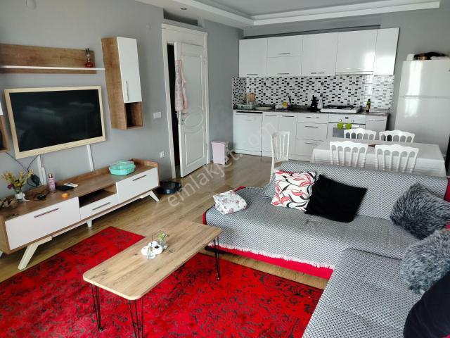 1+1 Denize Ve Her Yere Çok Yakın Merkezi Yerde Kiralık 1+1