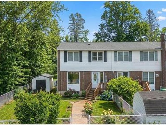 11 Deer Park, Oromocto, NB, E2V 1J2 house for sale | Listing ID NB137249 | Royal LePage