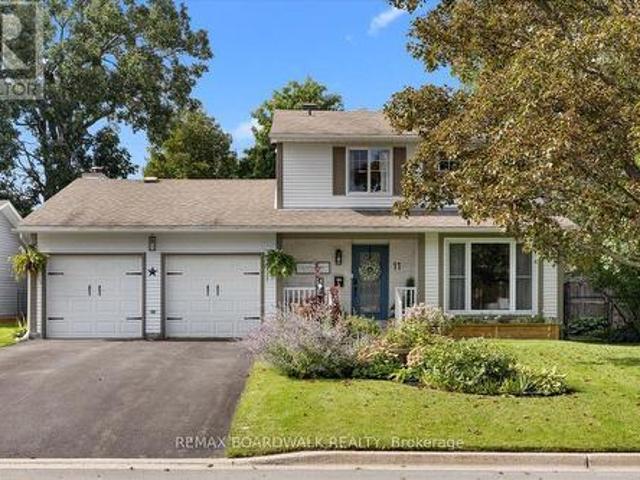 11 Duncan Street, Carleton Place, ON, K7C 3W4 house for sale | Listing ID X13772 | Royal LePage