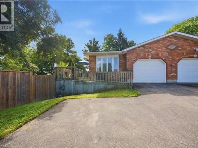 11 Dundas Street W, Paris, ON, N3L 1E9 house for sale | Listing ID 40865 | Royal LePage