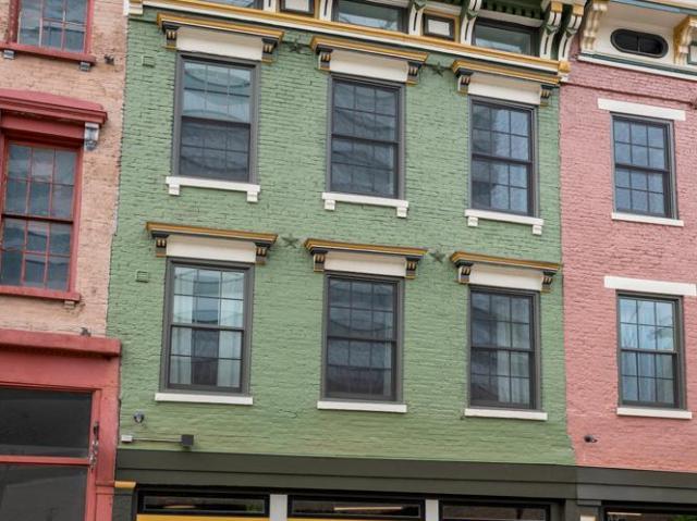 11 E Court Street