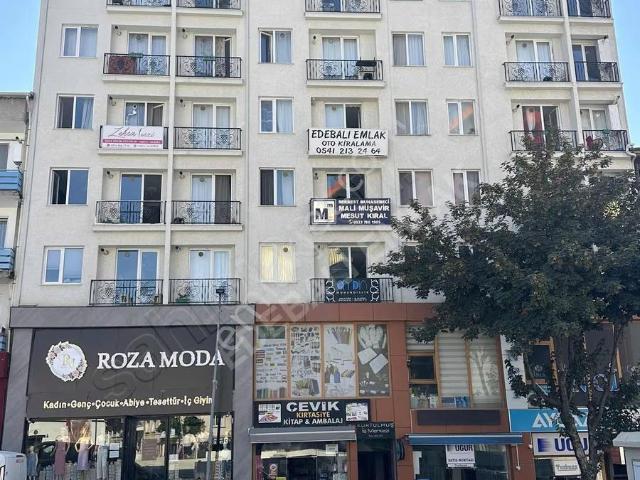 1+1 Eşyalı Kiralık Çarşı Merkezde