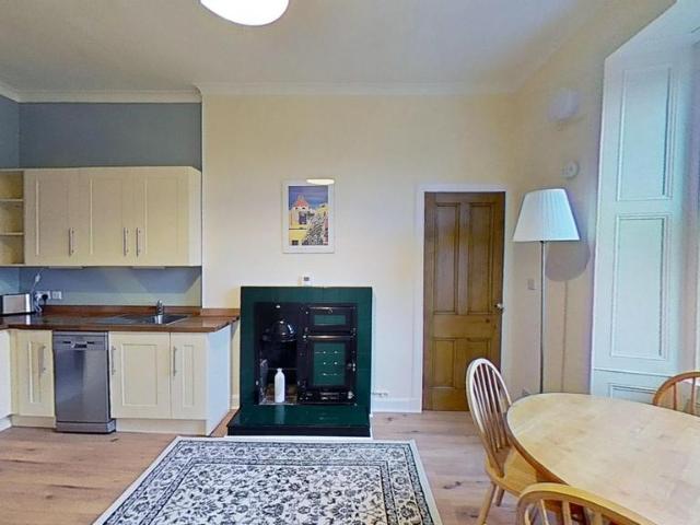 11 East Mayfield, City of Edinburgh, EH9 2AZ, United Kingdom | 3 bed apartment for rent #137642806 | Rentberry
