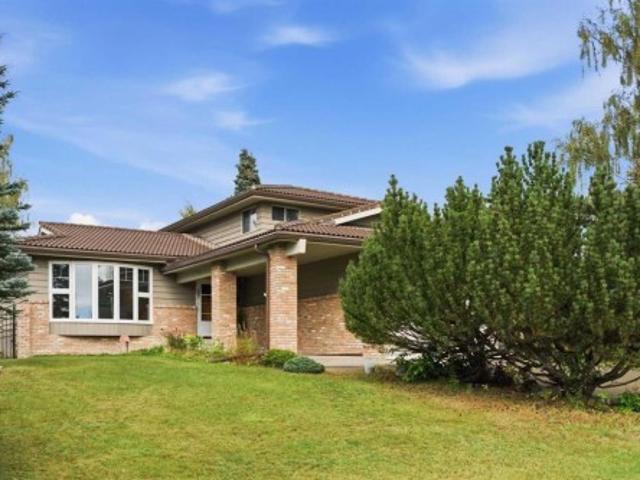 11 Edgemont Rise Nw, Calgary, AB, T3A 2K9 house for sale | Listing ID A2343 | Royal LePage