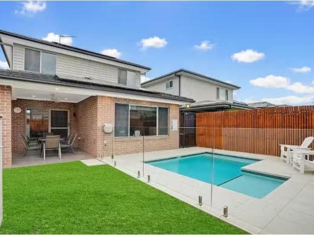 11 Elderberry Street, MARSDEN PARK House for rent Listed by K.