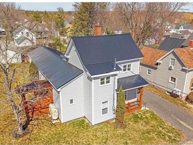 11 Elizabeth St, Saint Stephen, NB, E3L 2N7 house for sale | Listing ID NB133270 | Royal LePage