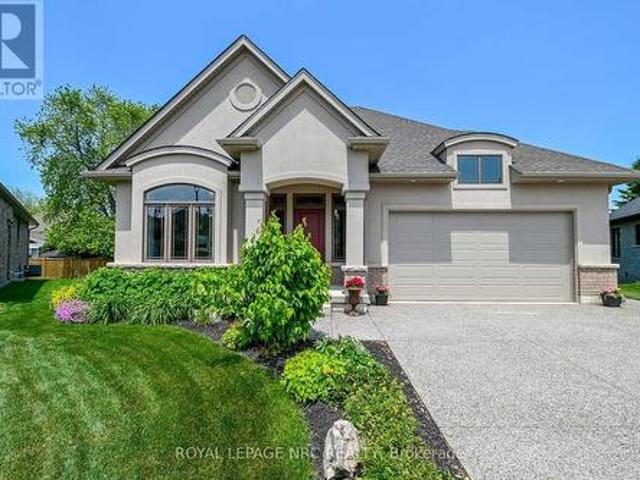11 Emily Lane, Pelham Fonthill, ON, L0S 1E4 house for sale | Listing ID X12654 | Royal LePage