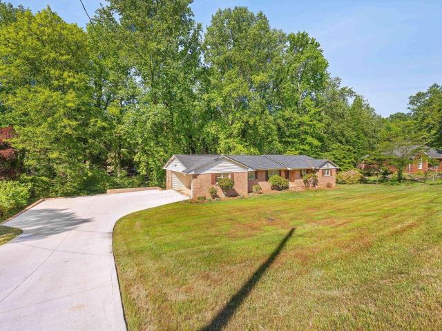 11 Fontana Drive