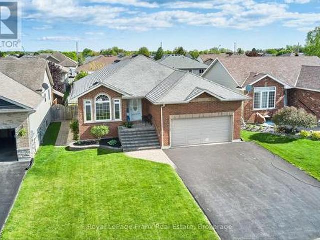 11 Fox Den Drive, Brighton, ON, K0K 1H0 house for sale | Listing ID X13217 | Royal LePage