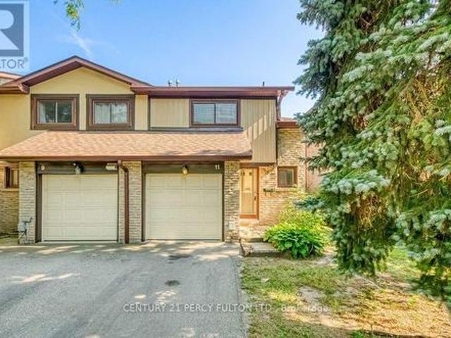11 Fundy Bay Boulevard, Toronto, ON, M1W 3A1 townhouse for sale | Listing ID E13631 | Royal LePage