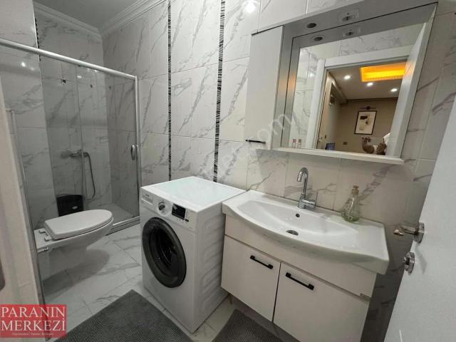 1+1 Full Sıfır Eşyalı Kapalı Otoparklı Yeni Bina Yüksek Giriş !