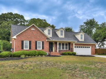 11 Gatewood Point