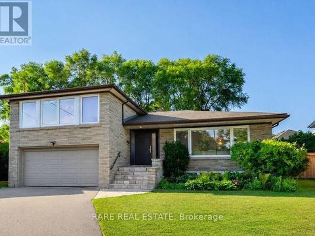 11 Geddes Court, Toronto, ON, M3H 2W7 house for sale | Listing ID C13656 | Royal LePage