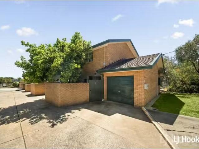 1/1 Gerald Street, QUEANBEYAN Apartment for rent Listed by Pr.