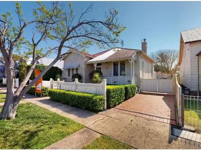 11 Glossop Street, New Lambton House for rent Listed by Leah.