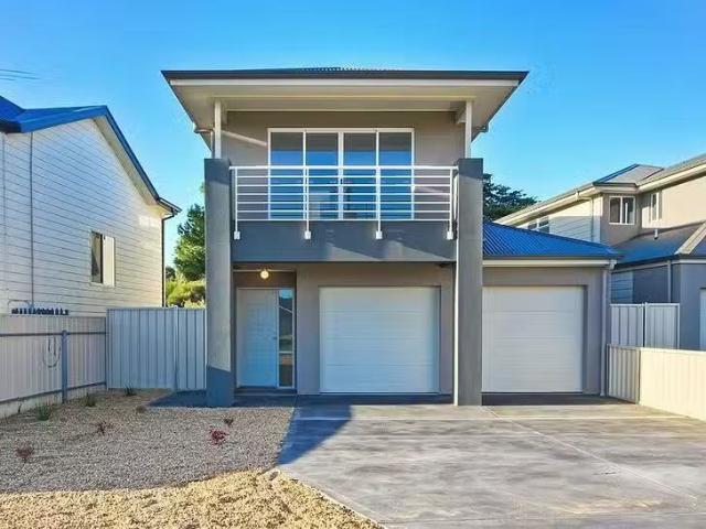 11 Hamilton Road, Aldinga Beach, SA 5173