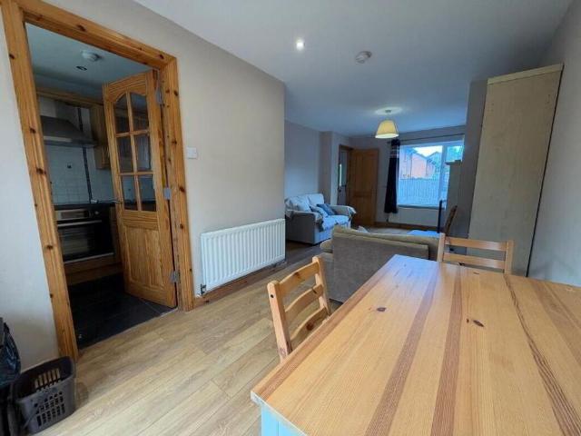 11 Hampton Gardens, Belfast, BT7 3DF