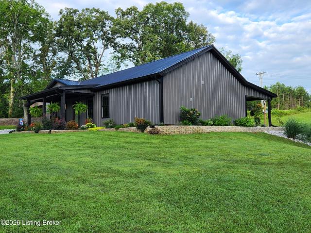 11 Halbrook Ln