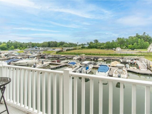 11 Harbor Villas