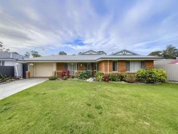 11 Harbour View Parade, Warrenup, WA 6330