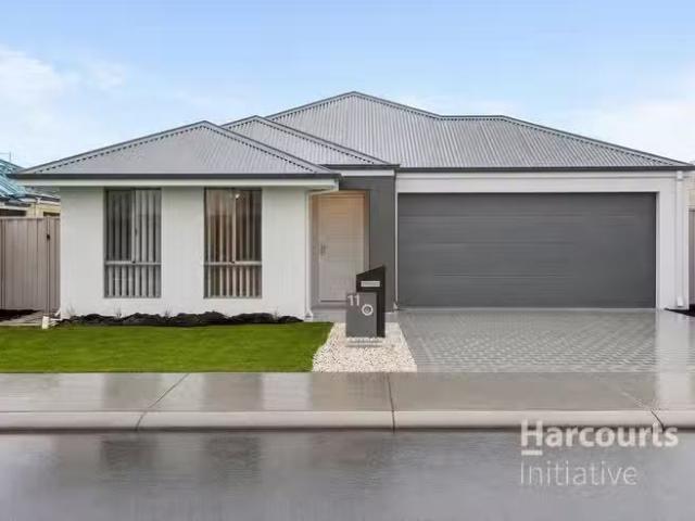 11 Henricus Avenue, HENLEY BROOK, WA 6055 House for Rent