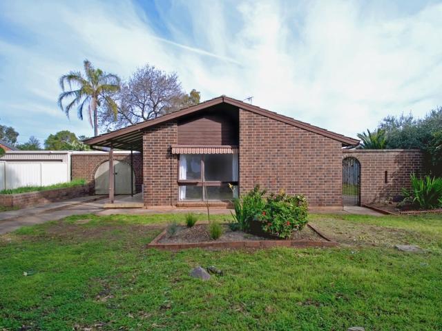 11 Heathersett Drive, Salisbury Park, SA 5109