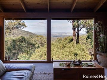 28 Acres, One Extraordinary View