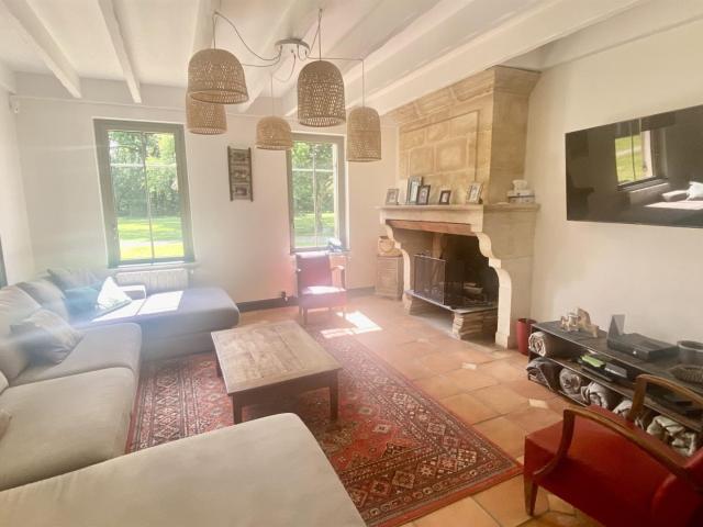 11 Hectares Ha Maison De Maitre Landaise Dépendances. 350m² Belin Béliet