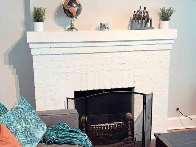 11 Homestead Avenue