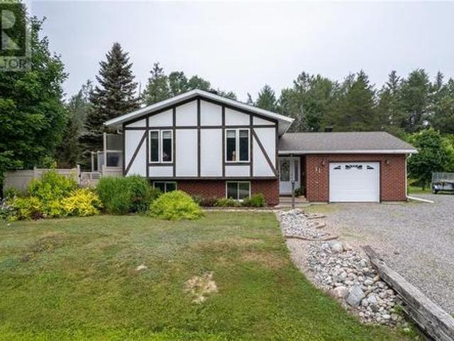 11 Jarbeau Street, Mckerrow, ON, P0P 1M0 house for sale | Listing ID 2129 | Royal LePage
