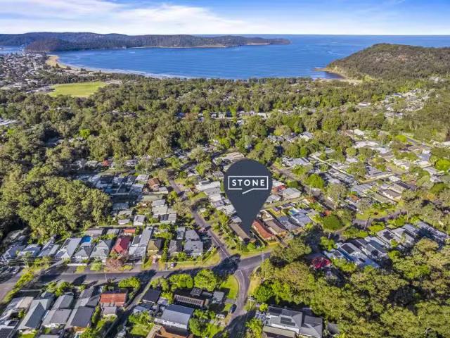 1/1 Kahibah Road, Umina Beach House for rent Listed by Tamara.