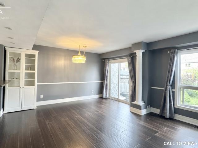 11 Kearney St, Guelph, Ontario N1E 7H2 SPACIOUS 3 BEDROOM FREEHOLD TOWNHOUSE IN A FAMILY FRIENDLY NEIGHBORHOOD Townhome for Rent