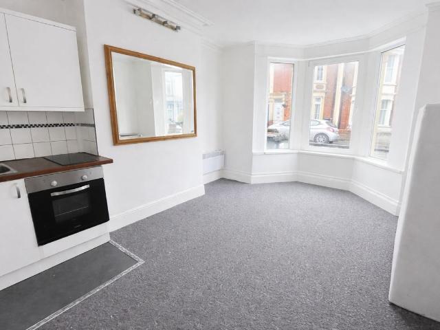 Kingston Road BS3, Property to rent, £825 pcm | PrimeLocation