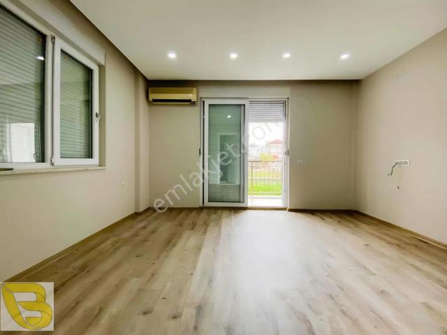 1+1 Kiralık Daire Servis Ve Toplu Taşıma Düzergahında