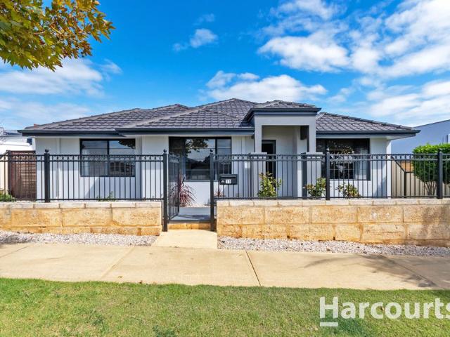 11 Kirra Lane, CLARKSON, WA 6030