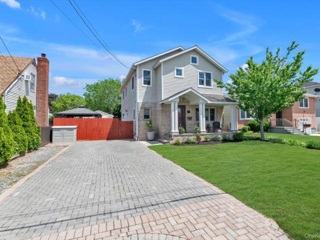 11 Koch Place