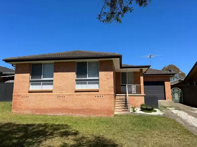 11 Kurmond Street, JAMISONTOWN, NSW 2750 House for Rent
