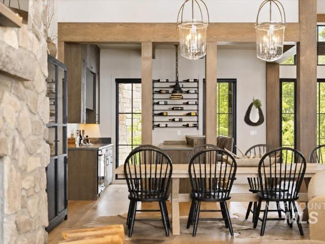 11 Larkspur
