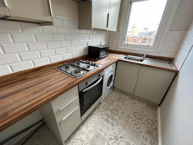 11 Lauderdale Street, City of Edinburgh, EH9 1DF, United Kingdom | 4 bed apartment for rent #131710982 | Rentberry