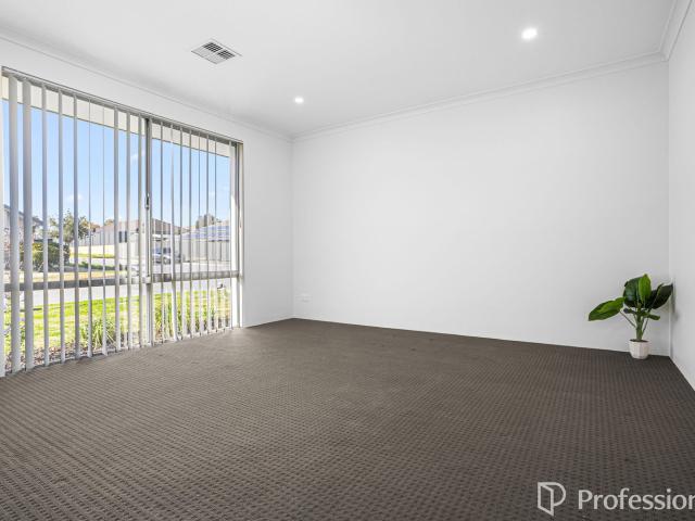 11 Linaker StreetBaldivis WA 6171, Australia
