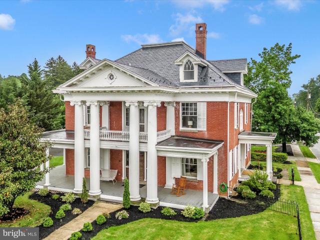 11 Linden Ave, Mercersburg, PA 17236 | MLS #PAFL2027
