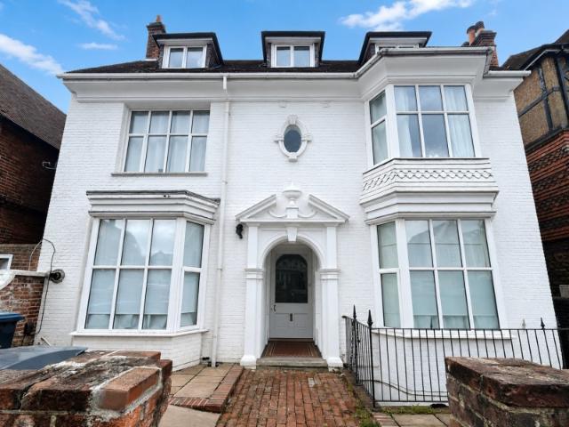 11 London Road, Guildford 1 bedroomProperty for lettings Seymours